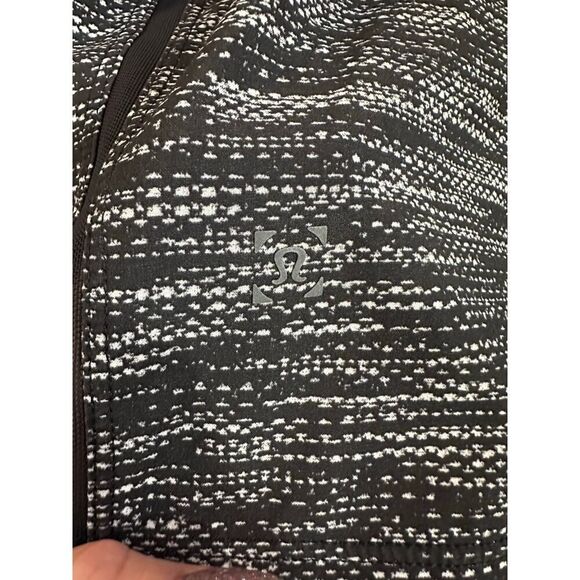Lululemon Men Medium 9” Pace Breaker Unlined Jacquard Black White Running Shorts - Picture 15 of 15